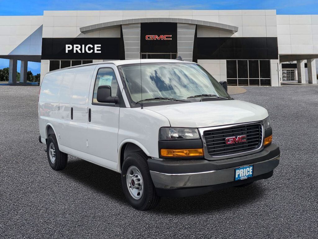 2025 GMC Savana