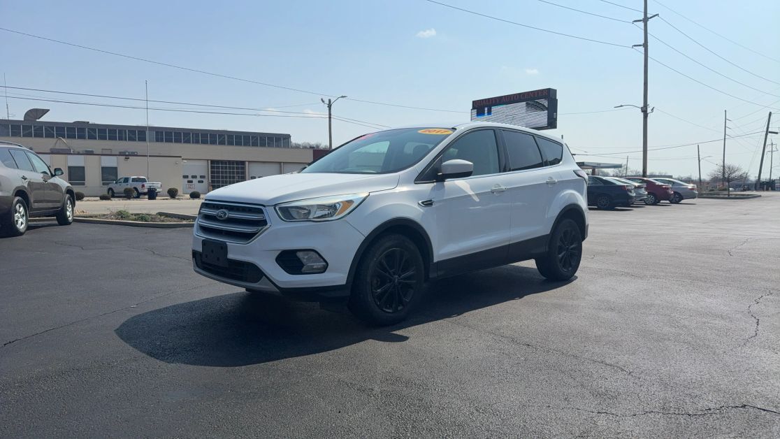2017 FORD Escape