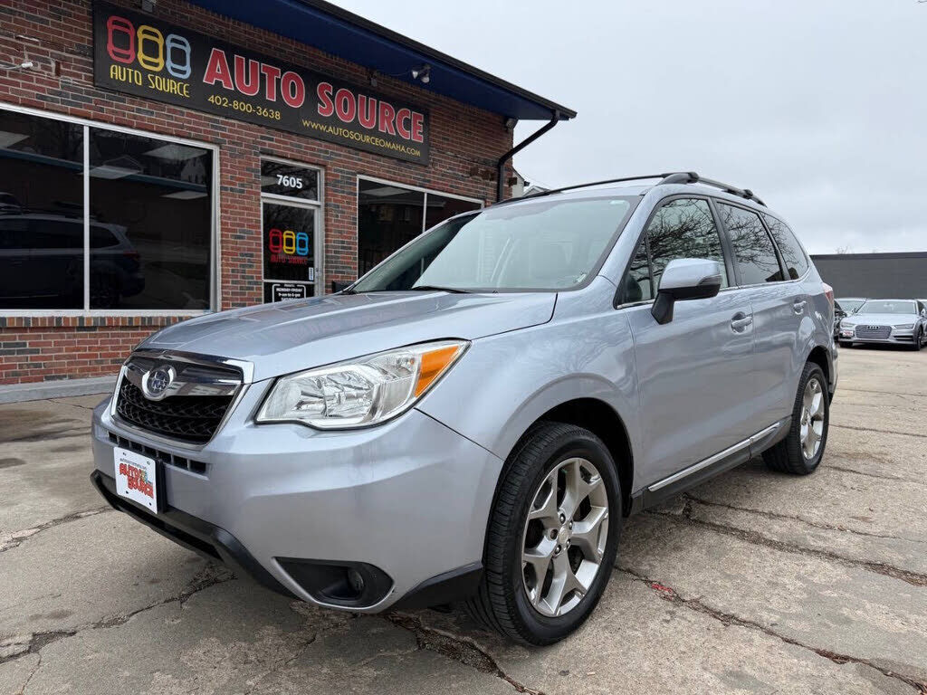 2016 SUBARU Forester