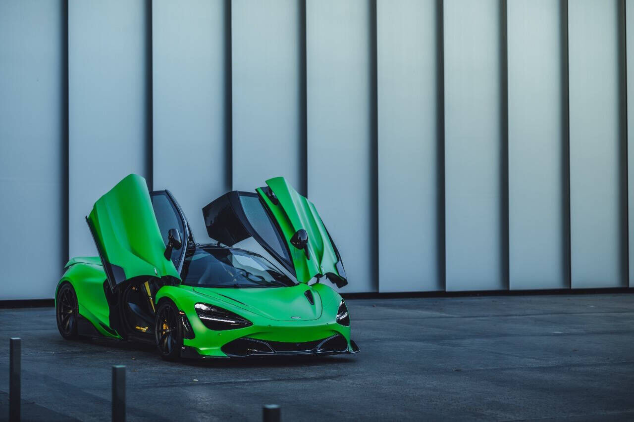 2018 MCLAREN 720S