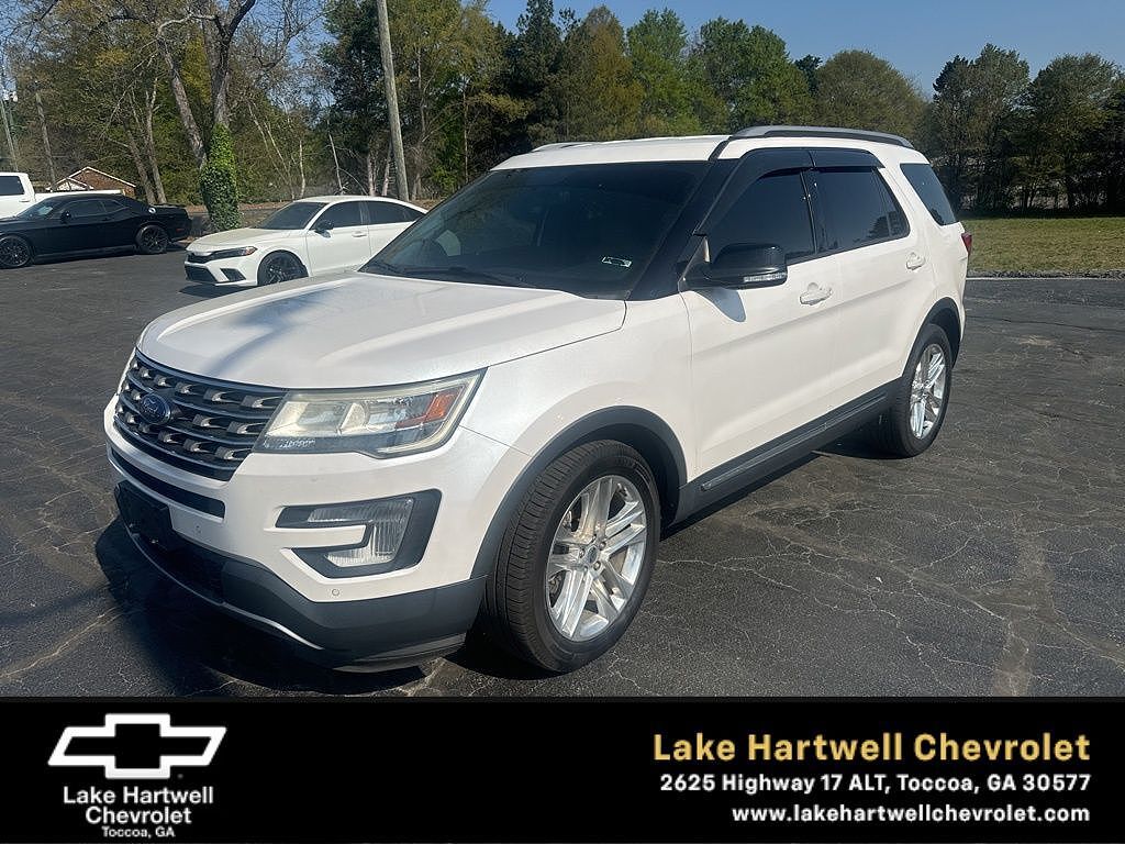 2017 FORD Explorer