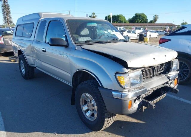 2000 TOYOTA Tacoma