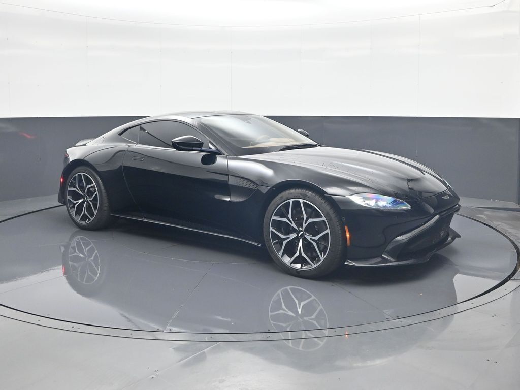 2019 ASTON MARTIN V8 Vantage