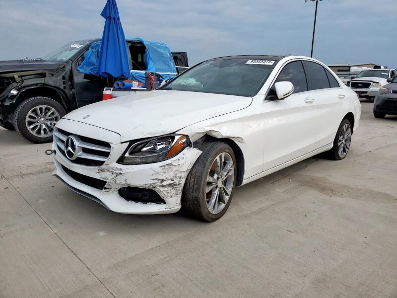2016 MERCEDES-BENZ C-Class