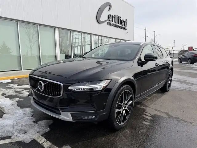 Volvo V90CC
