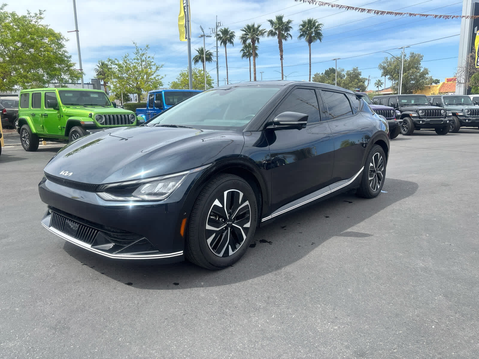 2023 KIA EV6