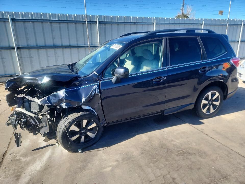 2017 SUBARU Forester