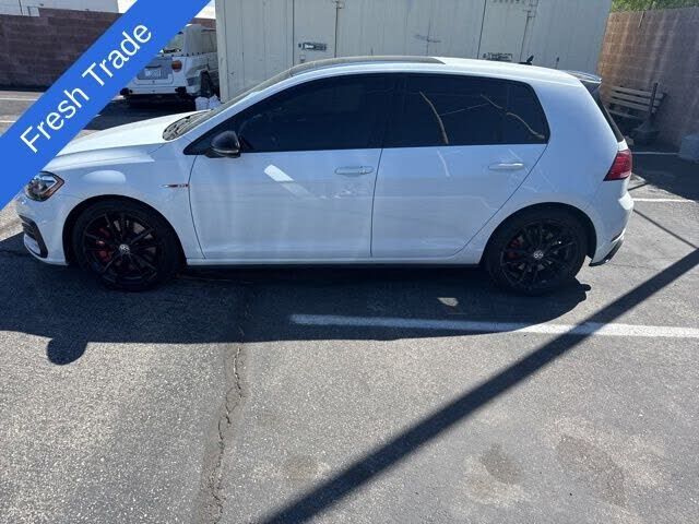 2021 VOLKSWAGEN Golf GTI