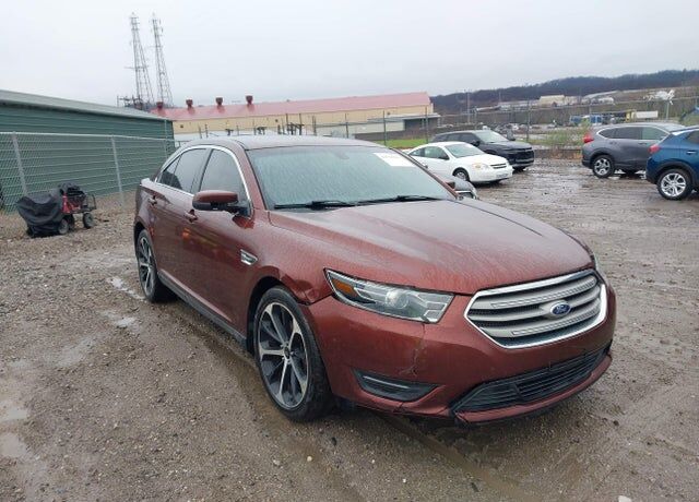 2015 FORD Taurus