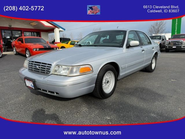 2002 FORD Crown Victoria