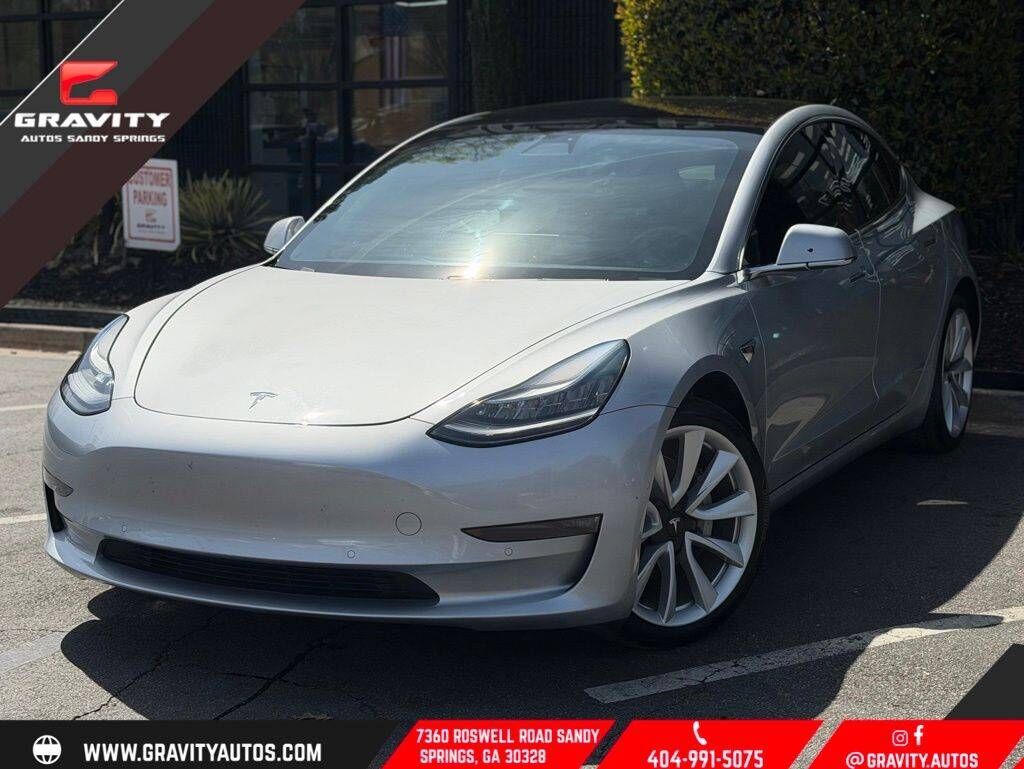 2018 TESLA Model 3