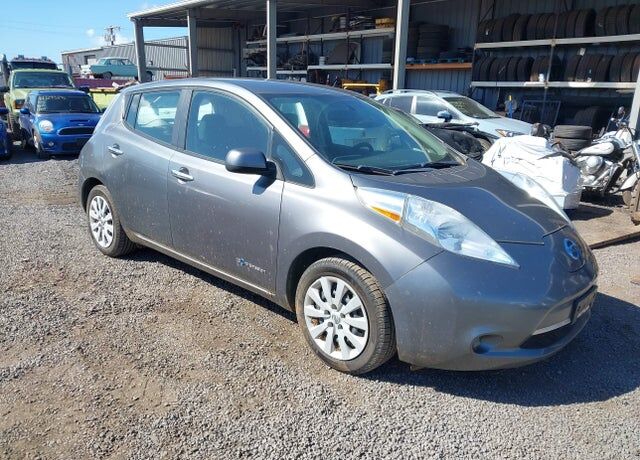 2017 NISSAN Leaf