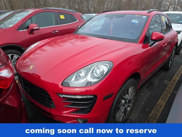 2018 PORSCHE Macan