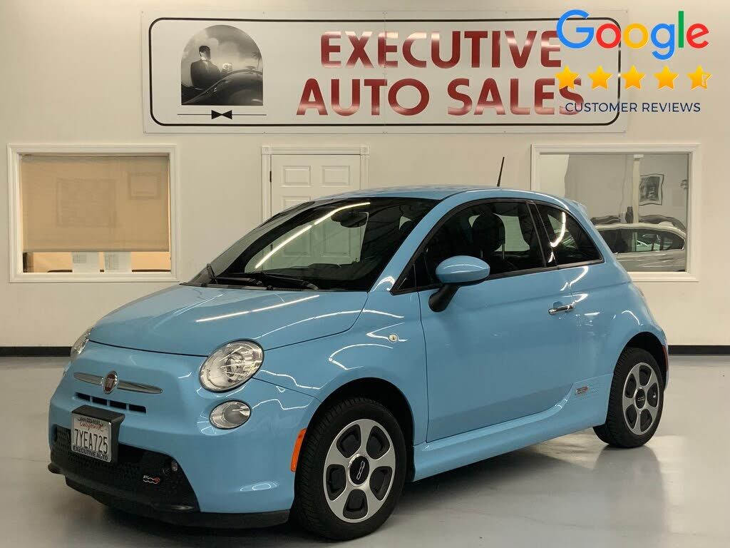 2017 FIAT 500