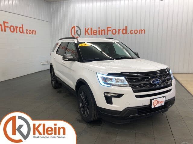 2018 FORD Explorer