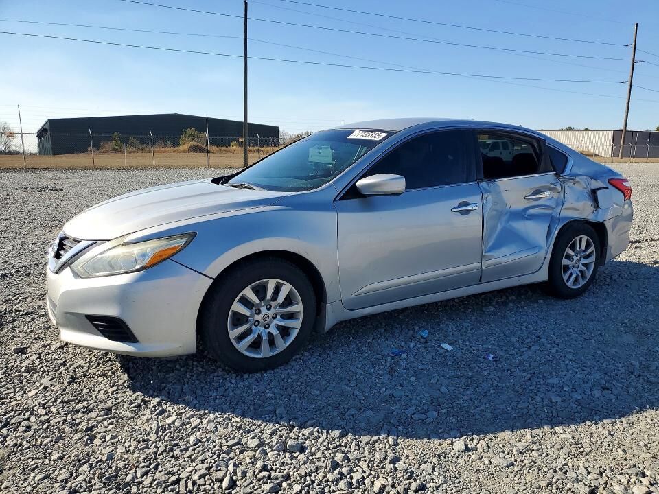 2016 NISSAN Altima