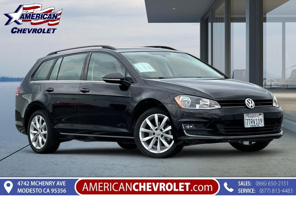 2017 VOLKSWAGEN Golf SportWagen