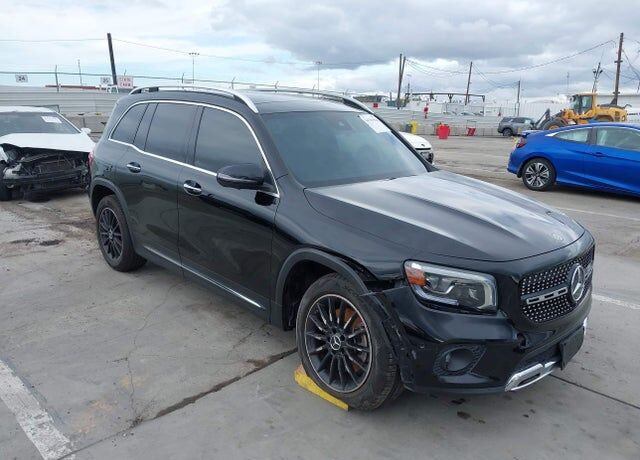 2020 MERCEDES-BENZ GLB-Class