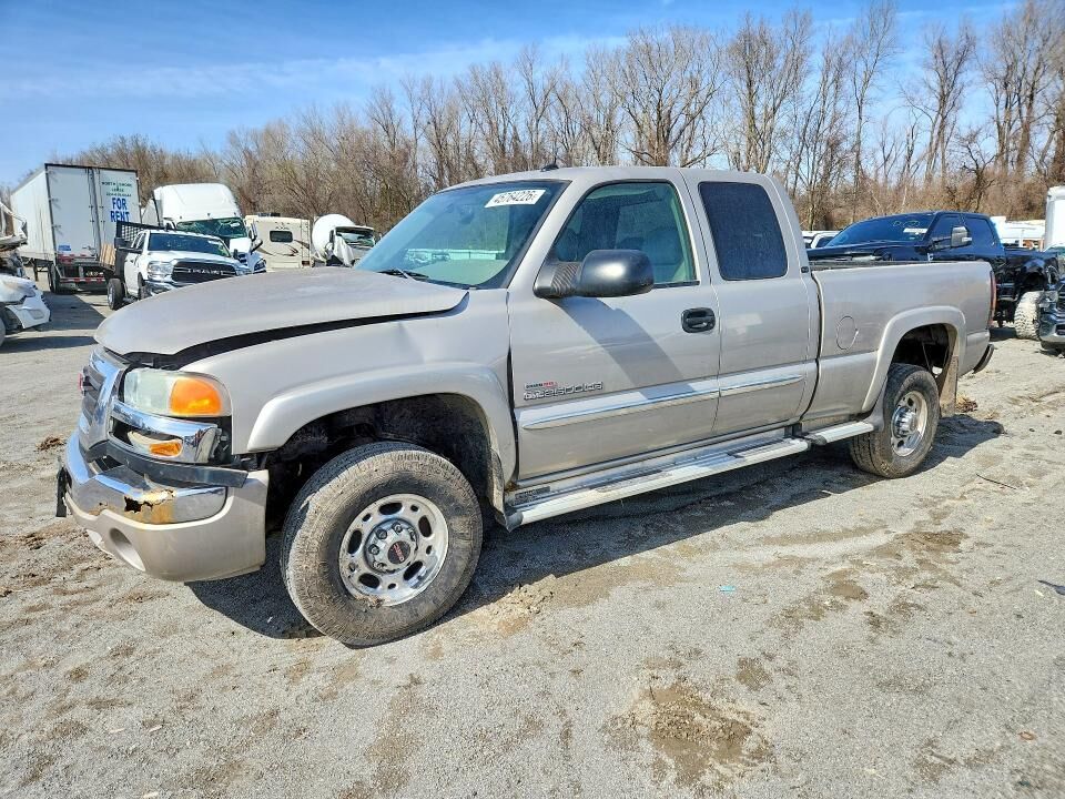 2004 GMC Sierra