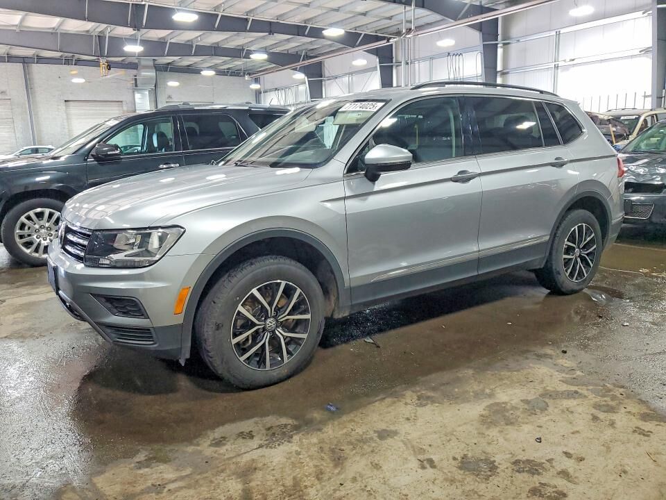 2021 VOLKSWAGEN Tiguan