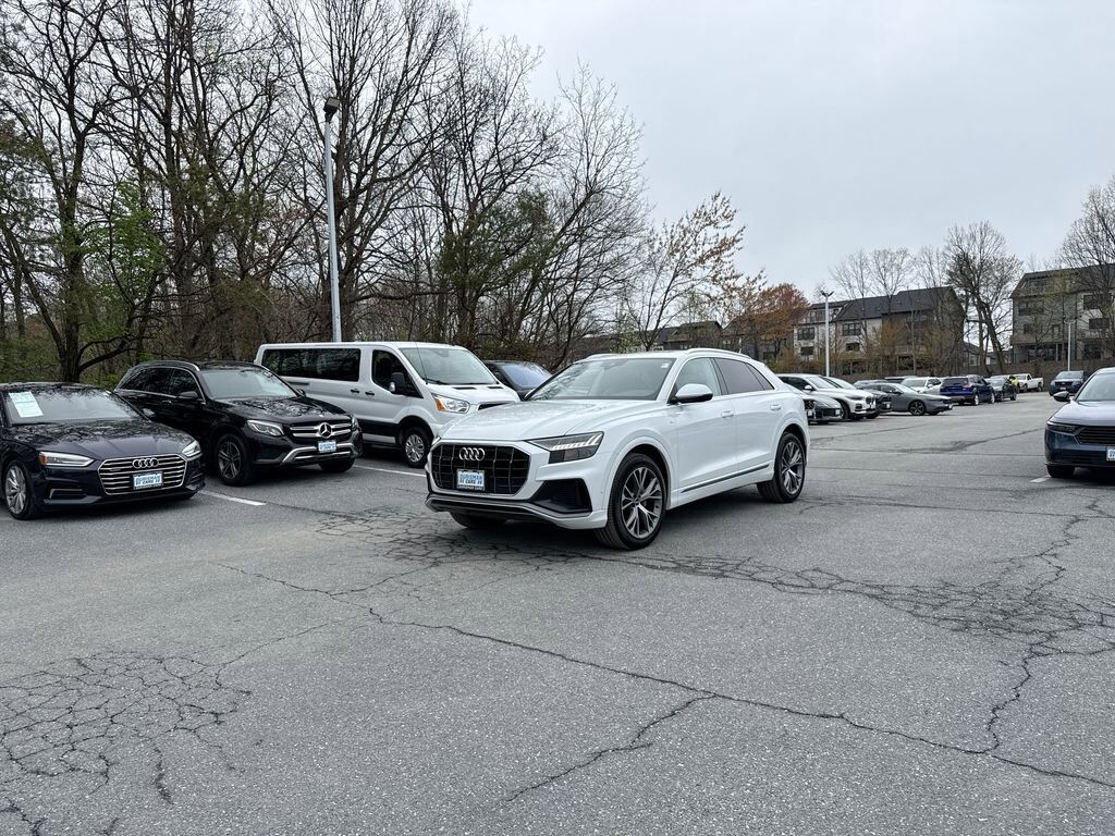 2021 AUDI Q8