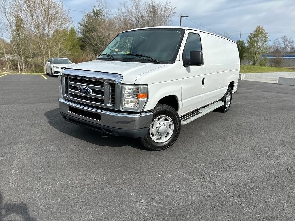 2011 FORD E-250