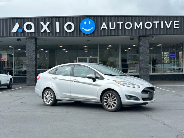 2014 FORD Fiesta