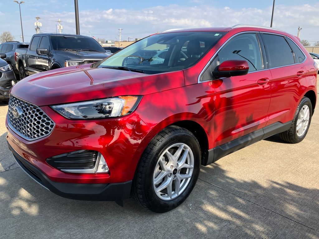 2024 FORD Edge