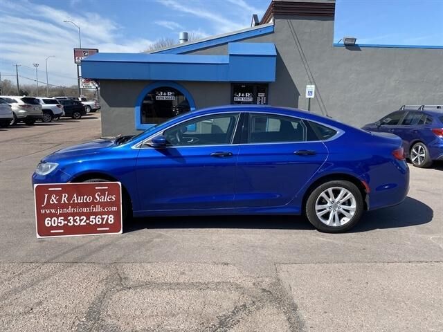 2015 CHRYSLER 200