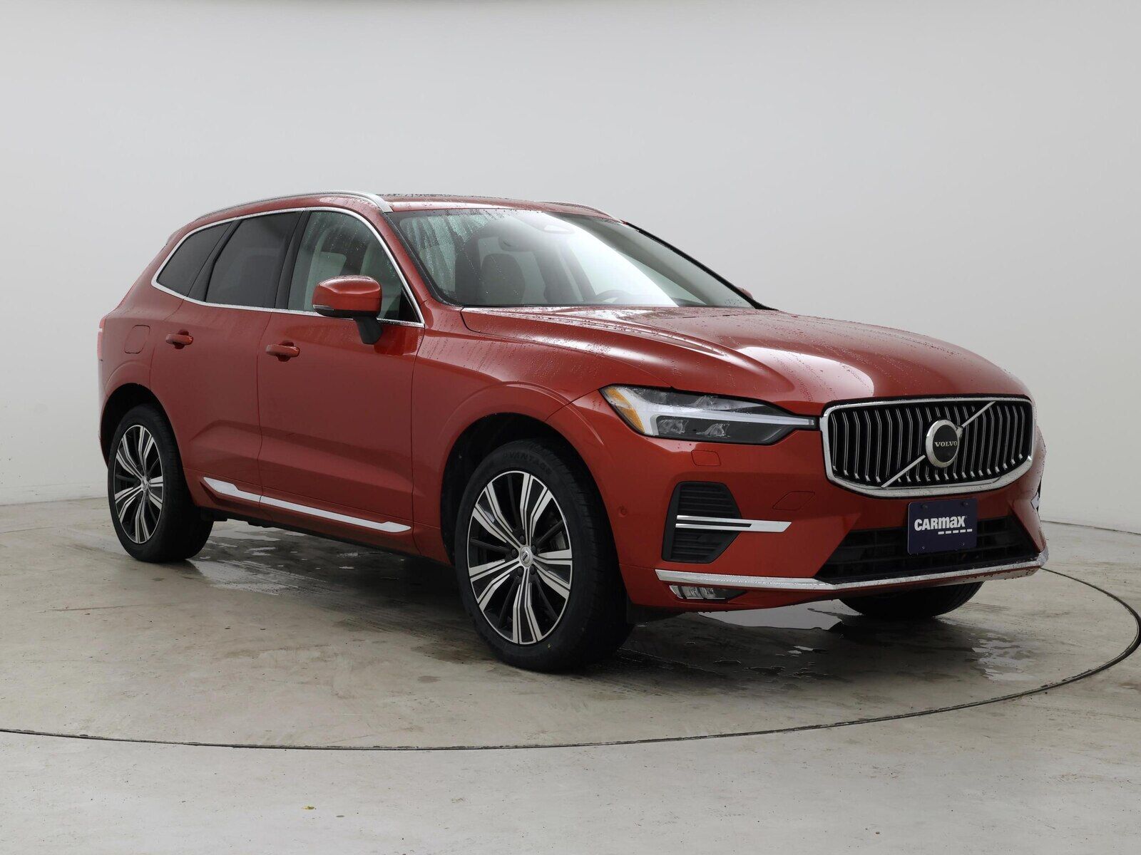 2022 VOLVO XC60