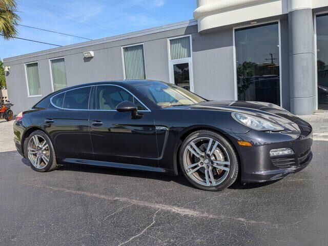 2012 PORSCHE Panamera