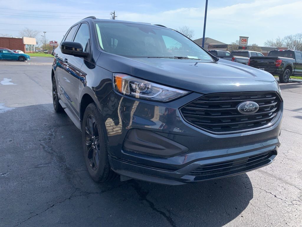 2023 FORD Edge