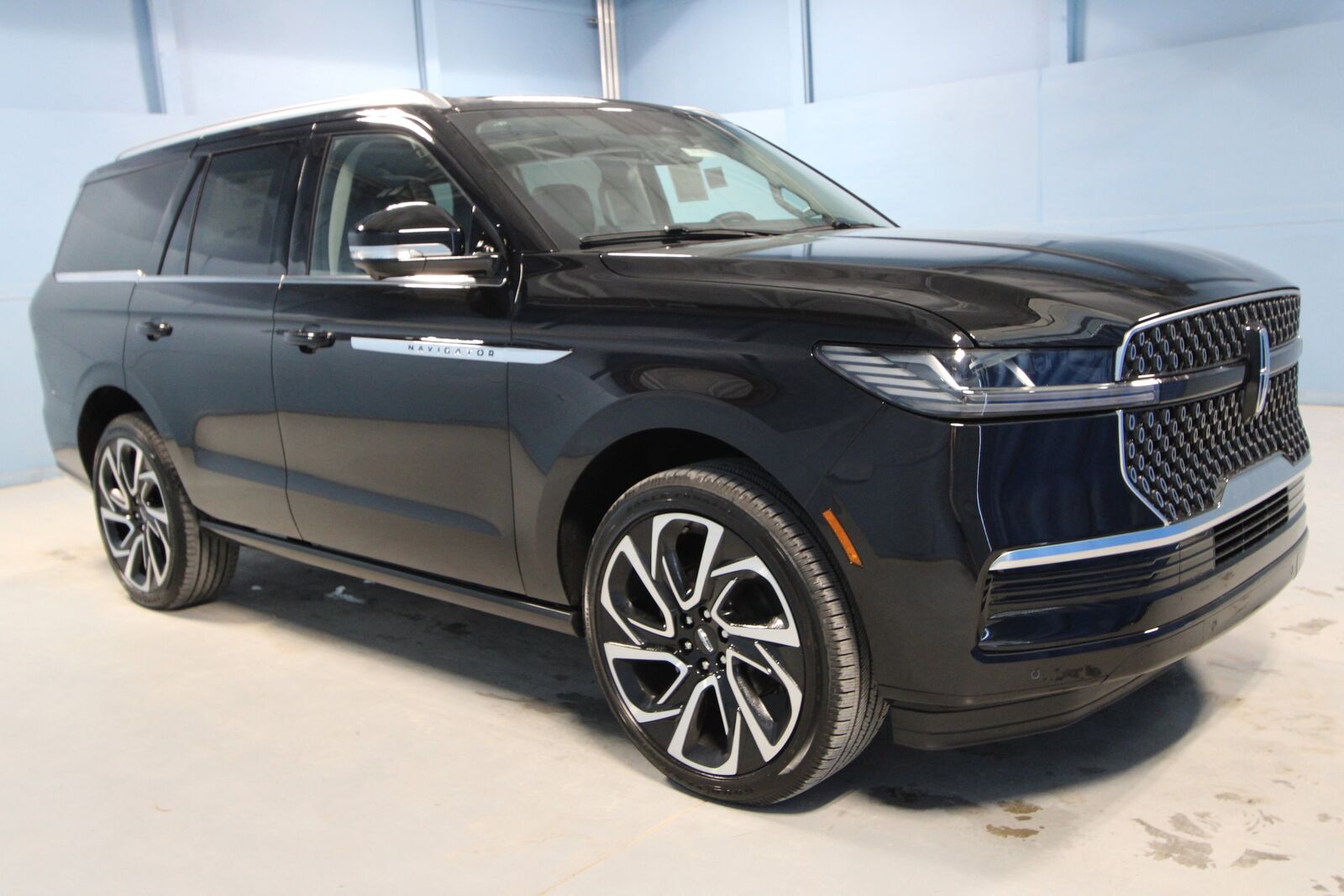 2026 LINCOLN Navigator