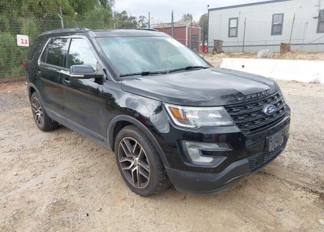 2016 FORD Explorer