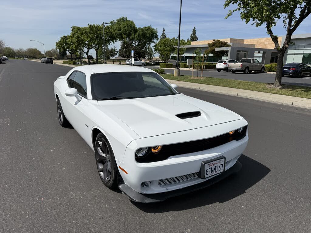 2019 DODGE Challenger