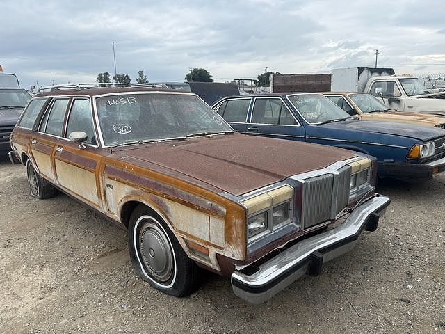 1981 CHRYSLER LeBaron