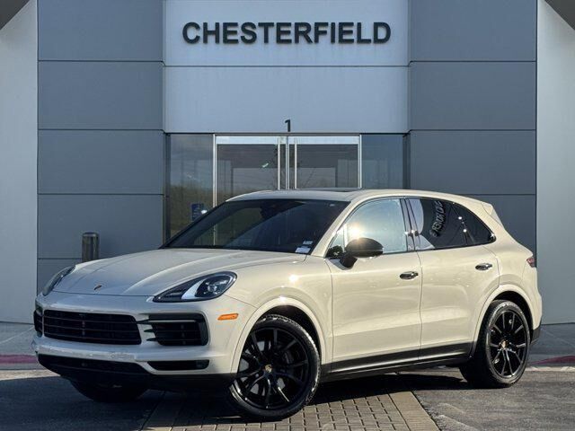 2022 PORSCHE Cayenne