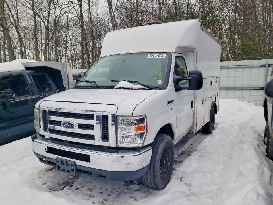 2009 FORD E-350