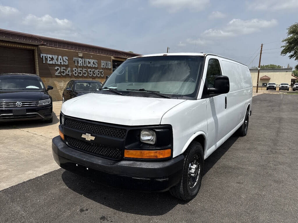2012 CHEVROLET Express
