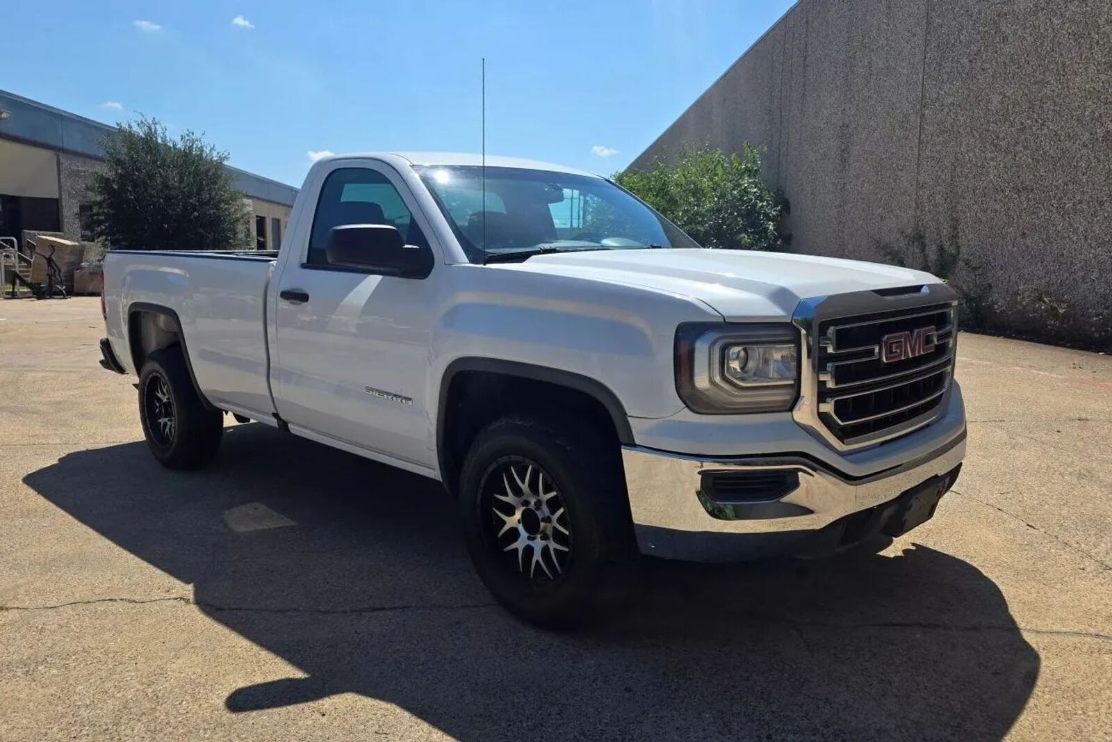 2016 GMC Sierra