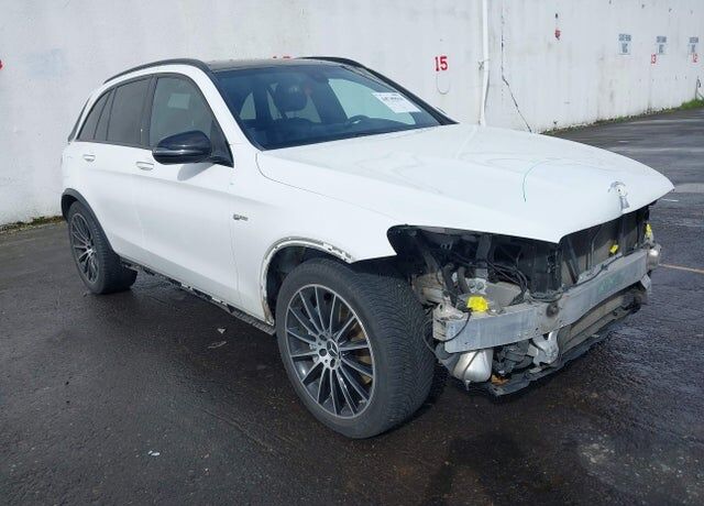 2017 MERCEDES-BENZ GLC-Class