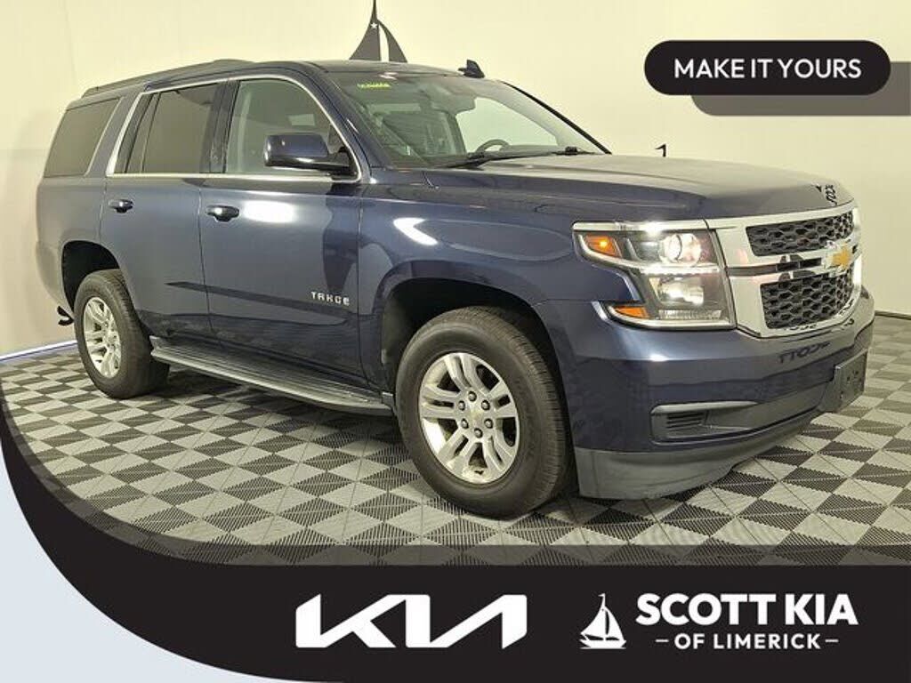 2017 CHEVROLET Tahoe