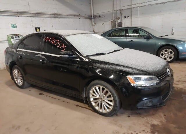 2013 VOLKSWAGEN Jetta