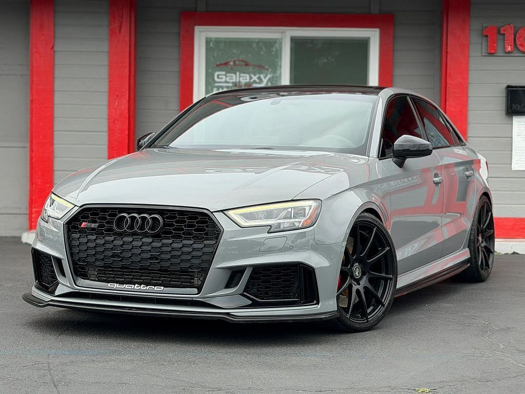 2018 AUDI RS3