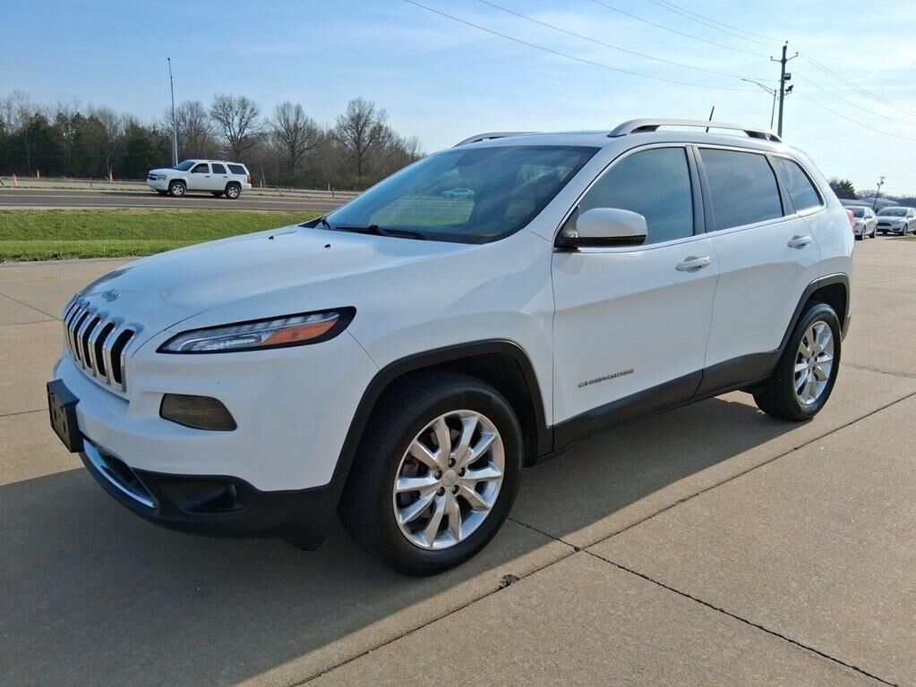 2017 JEEP Cherokee