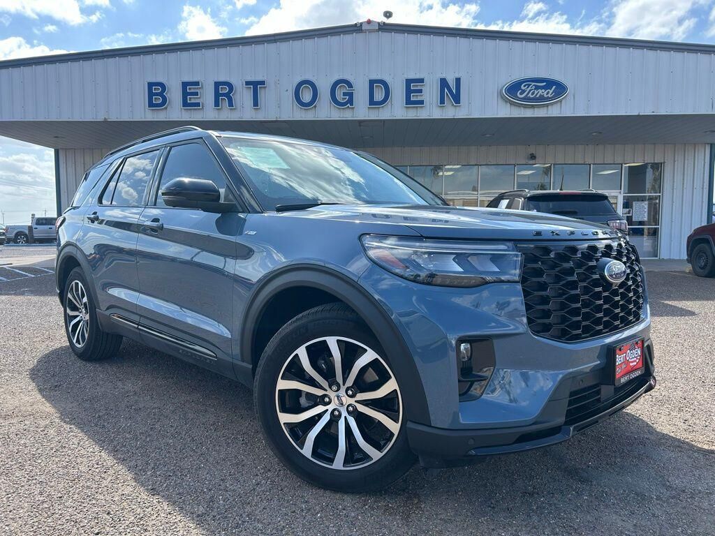 2025 FORD Explorer