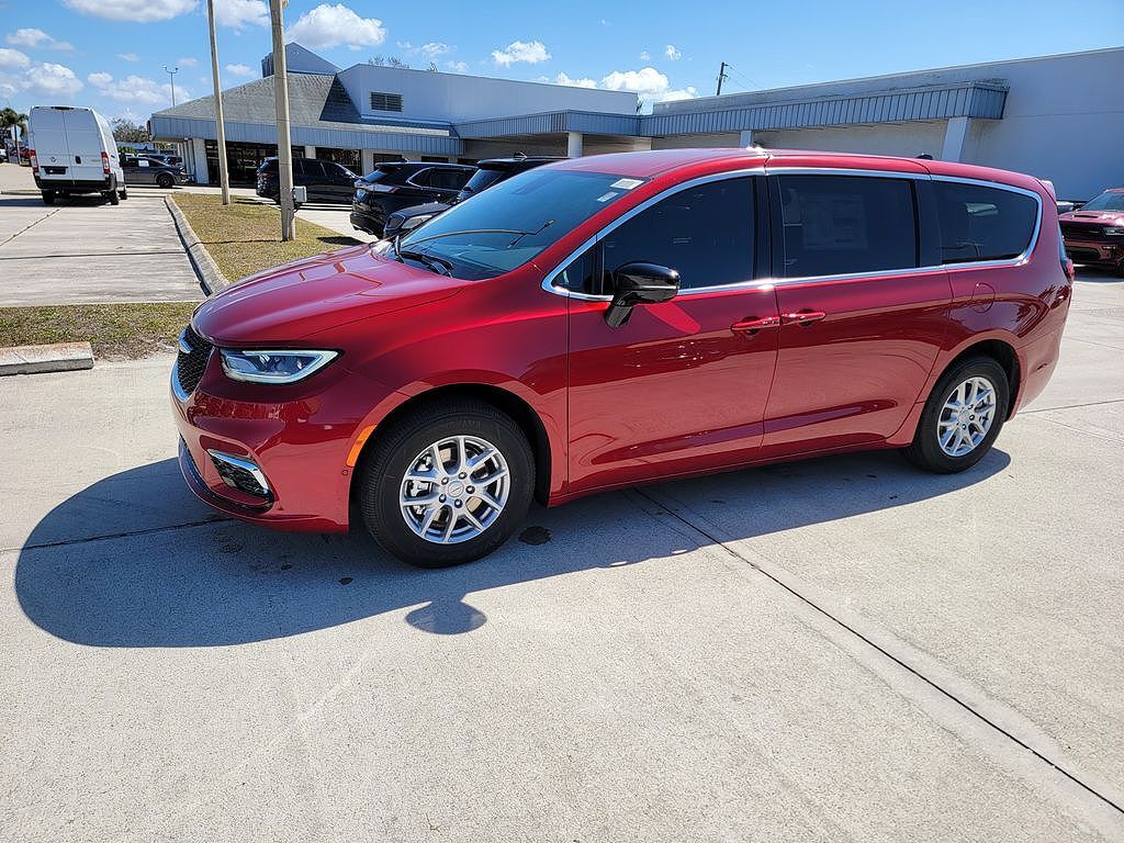 2026 CHRYSLER Pacifica