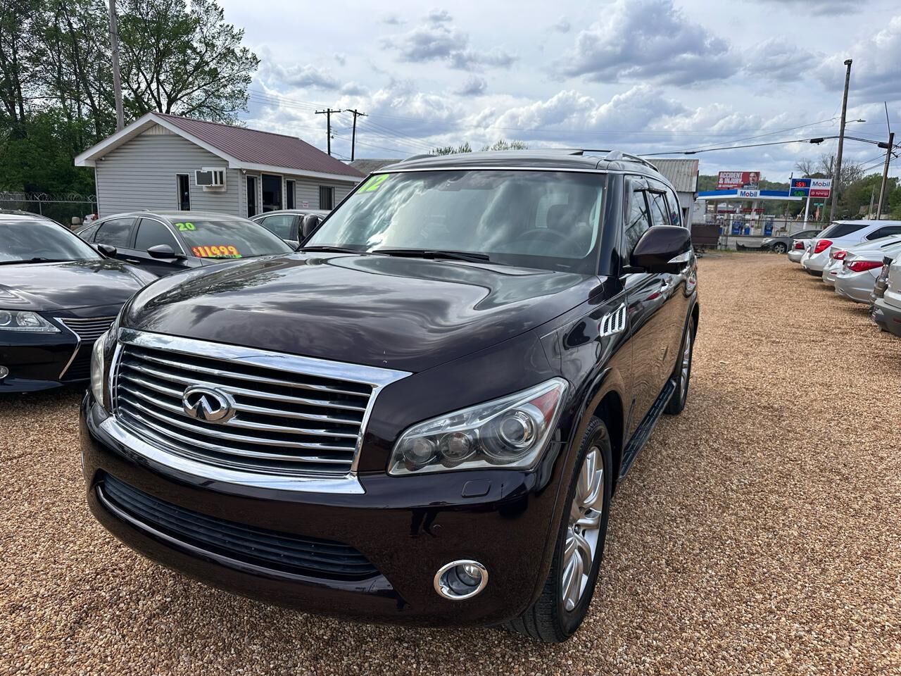 2012 INFINITI QX56
