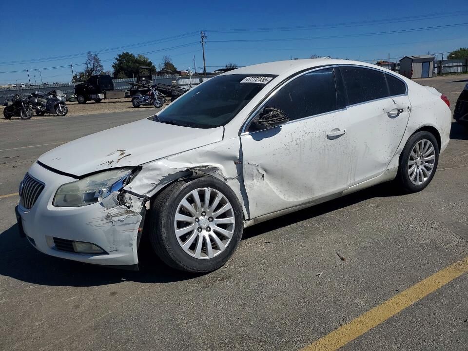 2011 BUICK Regal