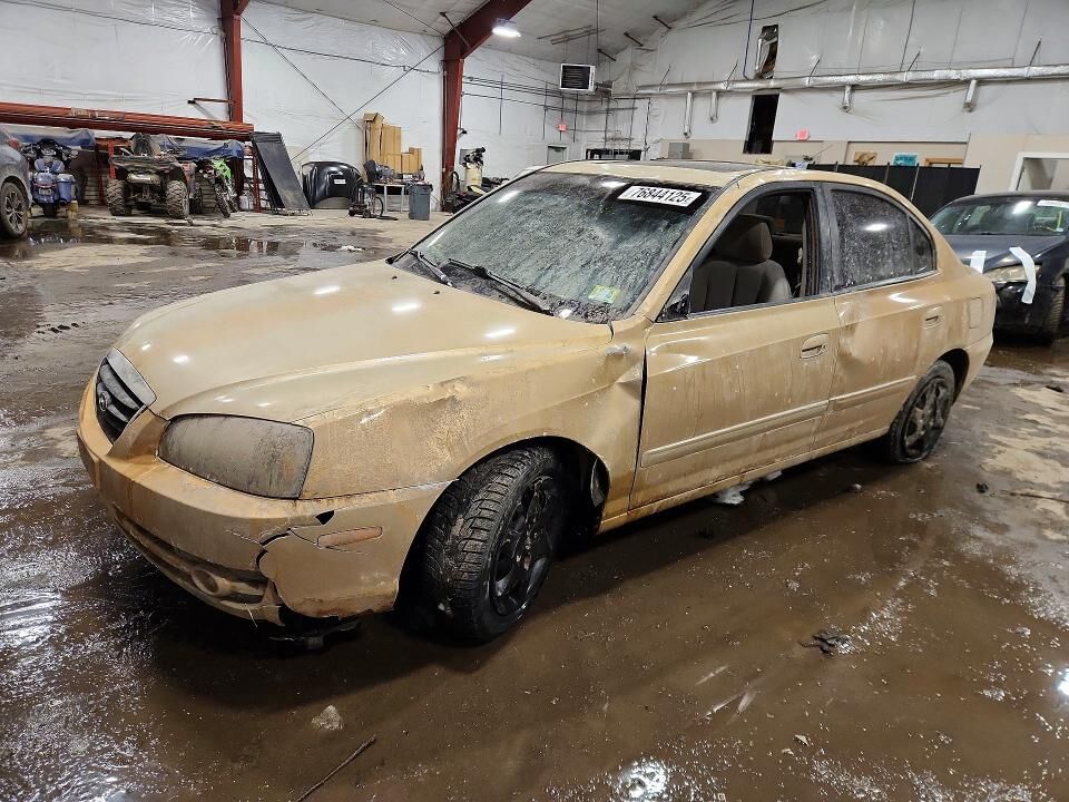 2004 HYUNDAI Elantra
